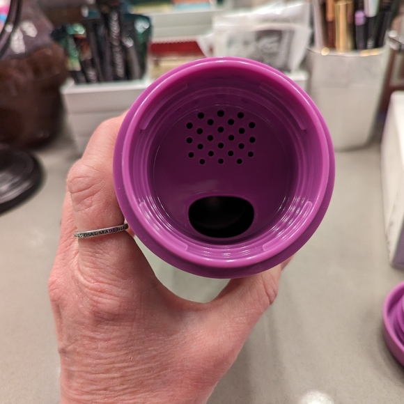 2024 Starbucks Japan Sakura Season Travel Mug - Picture 3 of 4